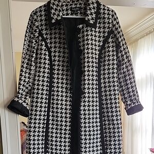 Black and White Houndstooth CoatSize12
